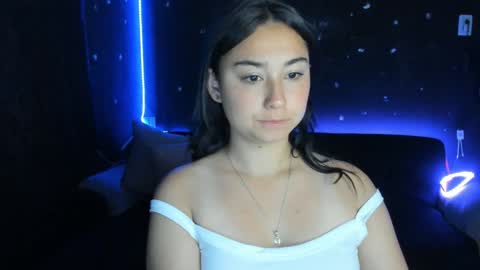 claiok online show from January 2025 12:17:02 AM