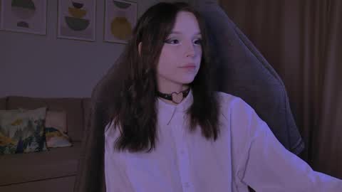 Claire Bennett online show from April 2026 07:12:01 PM