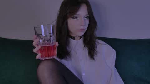 Claire Bennett online show from May 2026 01:21:01 AM