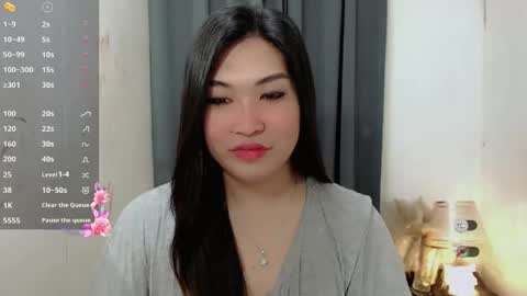 CLAIRE online show from November 2025 04:40:01 AM