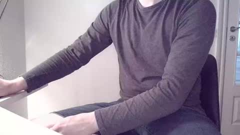 clamshive7 online show from May 2026 06:57:02 PM