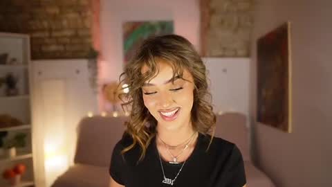 Clara smile online show from February 2025 07:26:01 PM