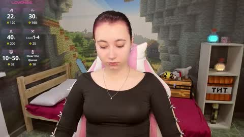 clarabenson online show from October 2025 06:28:02 PM