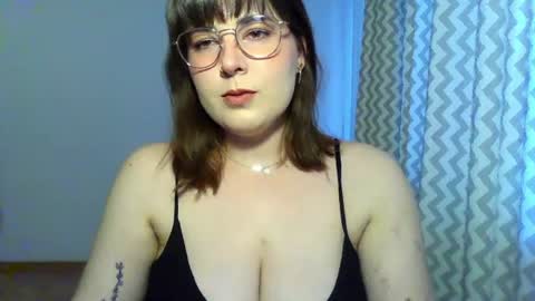 Clara online show from June 2026 06:23:01 PM