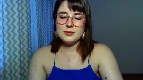 Clara online show from June 2026 06:20:01 PM