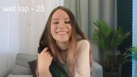 Snapshot of clare_ff chatting on March 2025 01:06:02 PM Claire online show from March 2025 01:06:02 PM