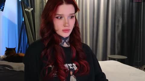 Snapshot of clarewoods chatting on February 2026 03:48:01 AM Sophie online show from February 2026 03:48:01 AM