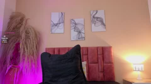 clariss_brown online show from August 2026 07:38:02 PM
