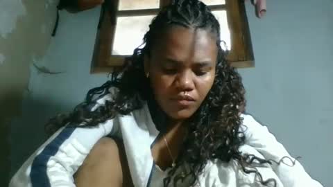 clarisse98 online show from November 2025 02:22:01 AM