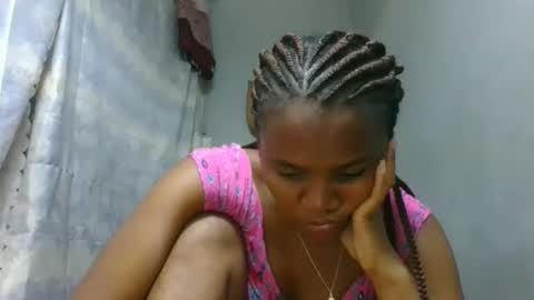 clarisse98 online show from December 2025 10:46:01 AM