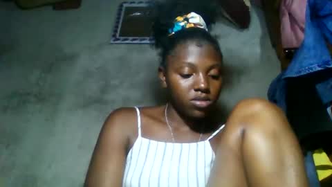 clarisse98 online show from April 2026 12:30:01 PM