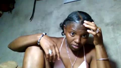 Snapshot of clarisse98 chatting on May 2026 06:29:02 AM clarisse98 online show from May 2026 06:29:02 AM