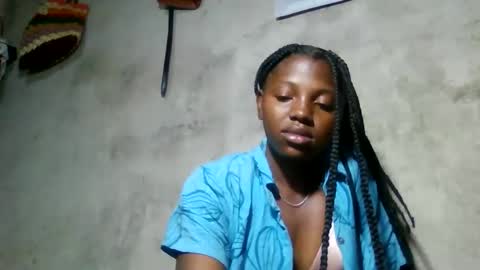 Snapshot of clarisse98 chatting on May 2026 04:31:02 AM clarisse98 online show from May 2026 04:31:02 AM