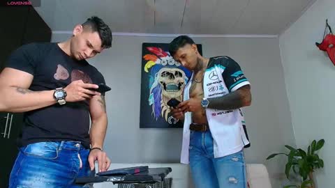 Juanpaindependent model online show from December 2024 07:43:02 PM