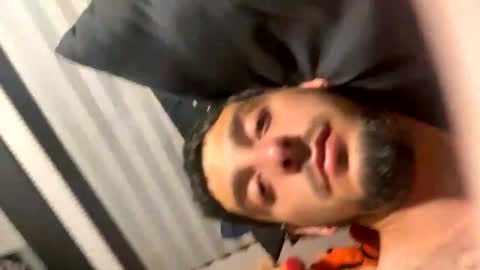 Snapshot of clarkshammer95 chatting on February 2025 02:01:02 AM clarkshammer95 online show from February 2025 02:01:02 AM