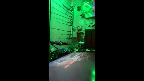 Snapshot of clarkshammer95 chatting on October 2025 03:47:01 AM clarkshammer95 online show from October 2025 03:47:01 AM