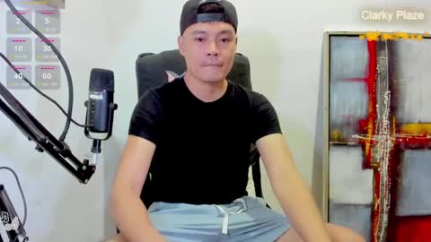 Snapshot of clarkyplaze chatting on June 2026 12:17:01 AM Clark online show from June 2026 12:17:01 AM