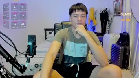 Snapshot of clarkyplaze chatting on June 2026 10:00:02 PM Clark online show from June 2026 10:00:02 PM