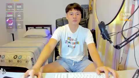 Snapshot of clarkyplaze chatting on July 2026 11:53:02 PM Clark online show from July 2026 11:53:02 PM