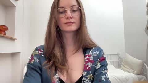 Snapshot of classyandgirly chatting on March 2026 07:07:02 PM classyandgirly online show from March 2026 07:07:02 PM