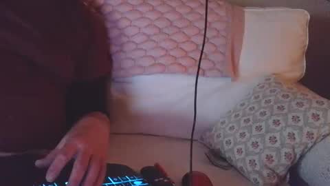 ClassayCalCock online show from November 2025 09:01:01 AM