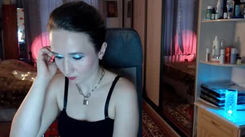 classyinna online show from December 2025 08:34:01 AM