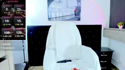 claudia198820 online show from June 2026 03:57:01 PM
