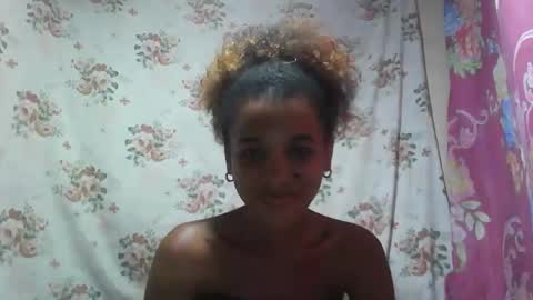 claudianne online show from December 2025 06:35:02 PM