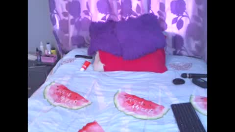 claudine valencia online show from December 2024 06:46:01 AM