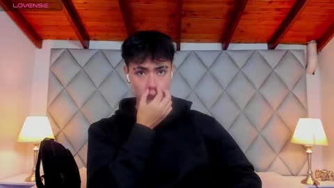 Snapshot of clement_reyes chatting on November 2025 12:52:01 PM clement_reyes online show from November 2025 12:52:01 PM