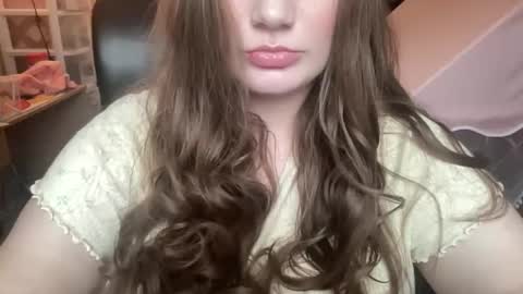 Snapshot of clementinethemilkmaid chatting on November 2025 08:09:01 PM clementinethemilkmaid online show from November 2025 08:09:01 PM