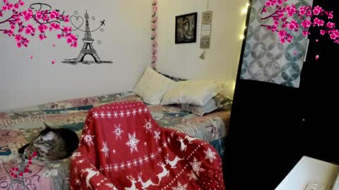 cleo_christmas online show from April 2026 11:58:01 PM