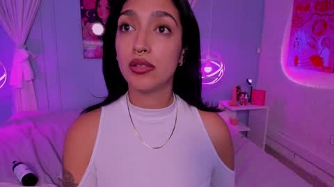 Snapshot of cleo_foxx chatting on June 2026 02:33:01 PM Cleo online show from June 2026 02:33:01 PM