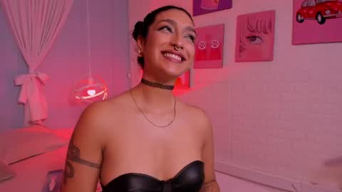 Snapshot of cleo_foxx chatting on July 2026 12:07:02 PM Cleo online show from July 2026 12:07:02 PM