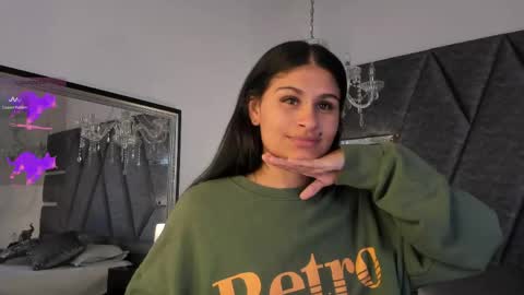 Snapshot of cleopatraa1 chatting on June 2026 08:43:01 PM Cleopatra online show from June 2026 08:43:01 PM