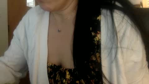 Snapshot of cleverlittleminx chatting on January 2025 08:48:01 PM Cleverlittleminx online show from January 2025 08:48:01 PM