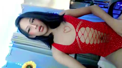 clinalynxx online show from December 2025 05:00:01 PM