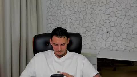 Snapshot of clintmasterss chatting on June 2026 09:14:01 AM ClintMasterss online show from June 2026 09:14:01 AM