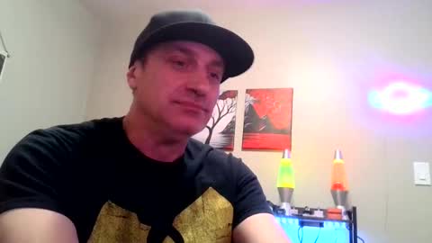 Snapshot of clintwood12 chatting on January 2025 09:18:02 AM chad online show from January 2025 09:18:02 AM