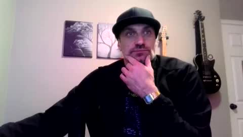 Snapshot of clintwood12 chatting on February 2025 05:53:01 AM chad online show from February 2025 05:53:01 AM