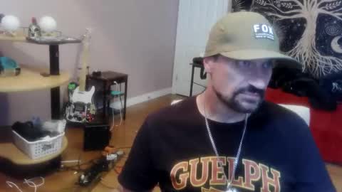 Snapshot of clintwood12 chatting on June 2026 05:27:02 PM chad online show from June 2026 05:27:02 PM