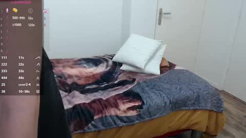 Snapshot of clittytastic chatting on November 2025 07:41:02 PM Syl online show from November 2025 07:41:02 PM