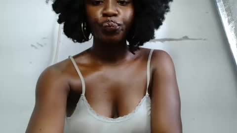 clitxcunt online show from February 2026 07:00:02 PM