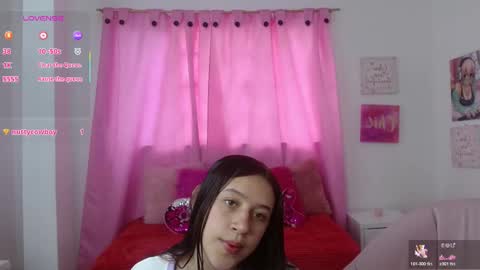 cloe_7 online show from March 2026 11:58:01 AM