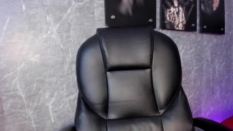 Snapshot of cloe__hills chatting on February 2025 03:25:02 PM Cloe online show from February 2025 03:25:02 PM