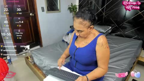 CLOE online show from January 2025 05:54:02 PM