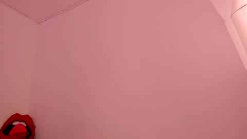 Snapshot of cloehonney chatting on November 2025 07:03:02 PM cloe online show from November 2025 07:03:02 PM