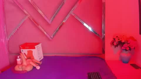 CloeMorenti  online show from November 2025 03:34:01 PM