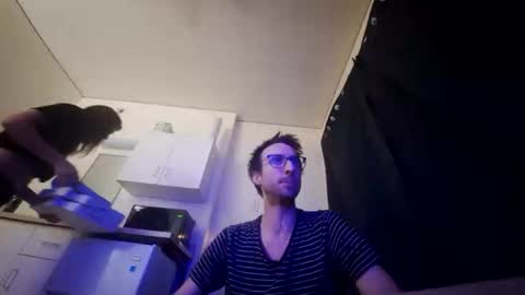 cloudperson online show from November 2025 08:35:01 AM