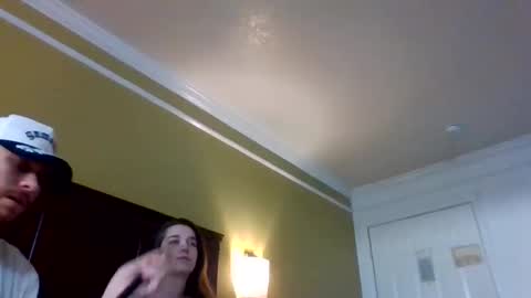 Snapshot of cloudyydayzz chatting on April 2026 07:14:01 AM tallhungandcloudy online show from April 2026 07:14:01 AM